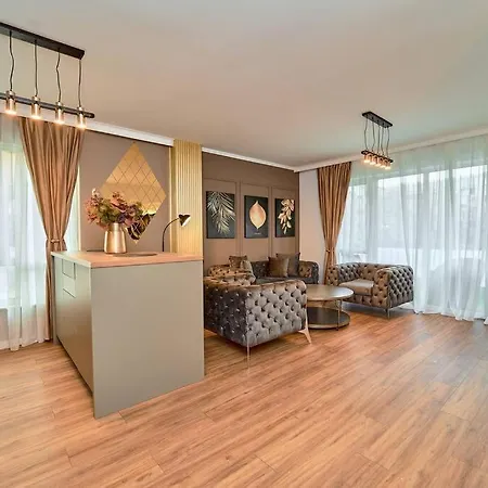 Luxury Vibes Near Iulius Mall Apartment Timisoara