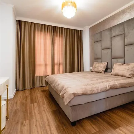Luxury Vibes Near Iulius Mall Apartment Timisoara